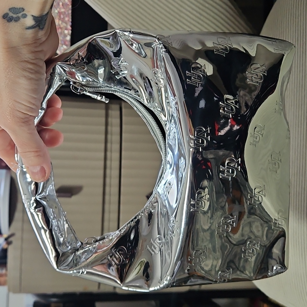 Huda Beauty Makeup Bag